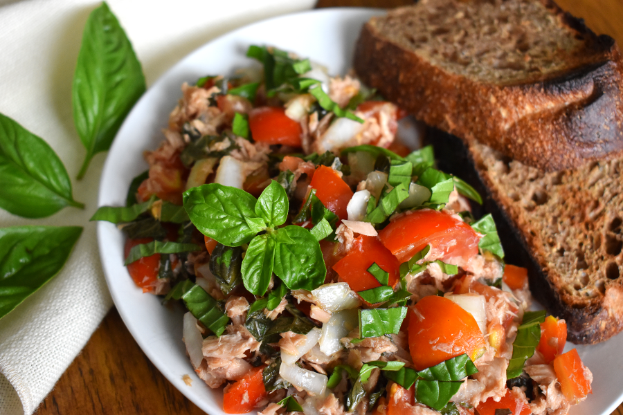 Tomato & Tuna Salad